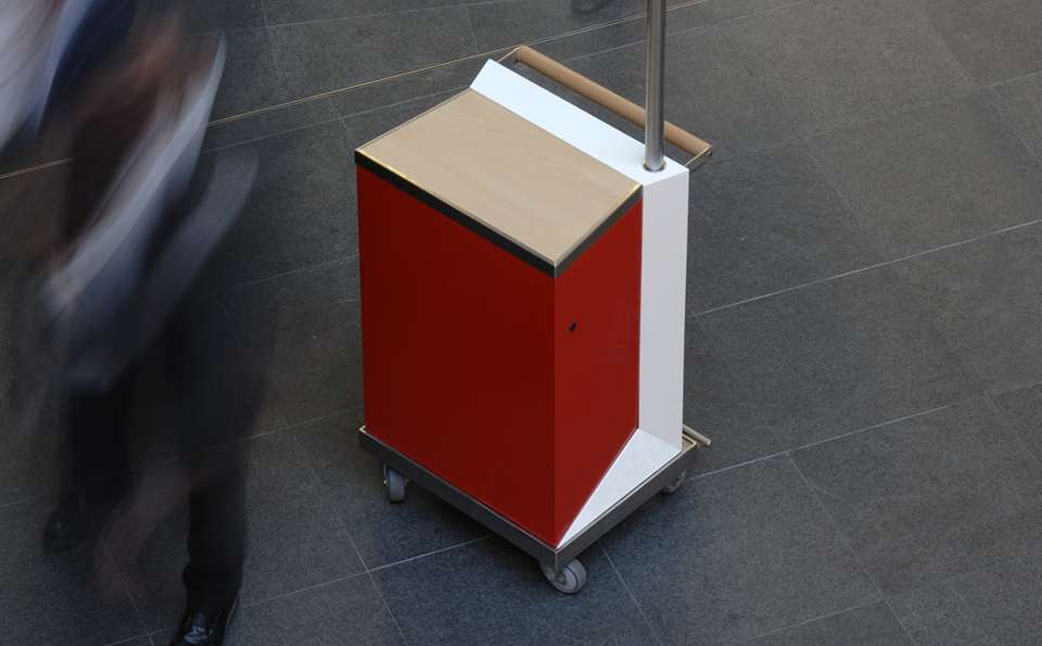 839_4_unit-design-db-deutsche-bahn-service-point-produkt-07.jpg