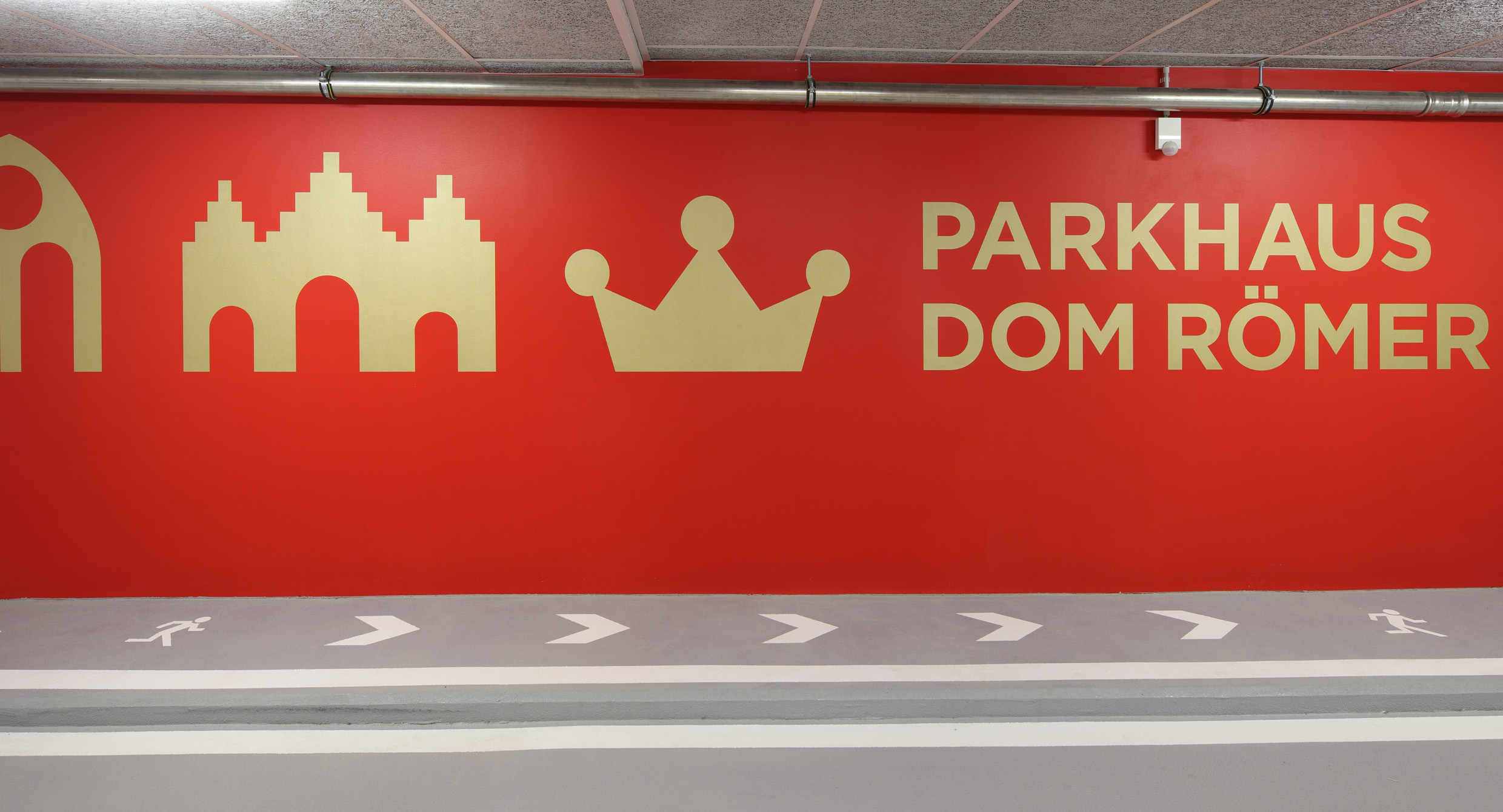 unit-design-drp-dom-roemer-gesellschaft-parkhaus-leit-und-infosystem-slider07.jpg