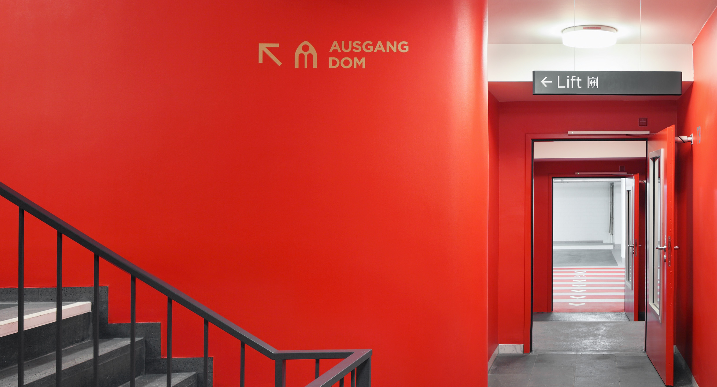 unit-design-drp-dom-roemer-gesellschaft-parkhaus-leit-und-infosystem-slider01.jpg