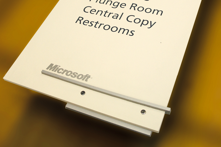 Microsoft-06.jpg